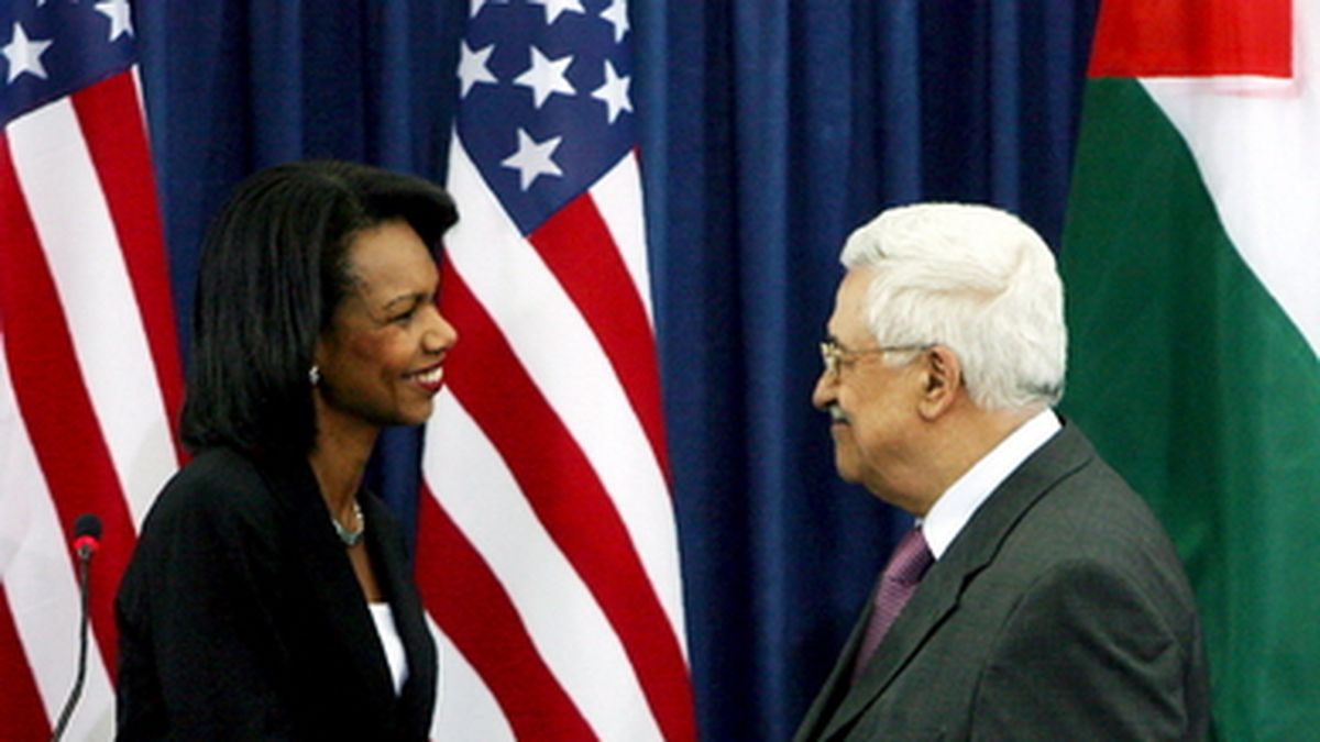 Condoleezza Rice choca con las exigencias de seguridad israelíes