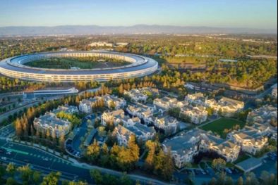 MDZol | Las avenidas están llenas de edificios que albergan algunas de las mentes más brillantes del mundo. Foto: MDZ