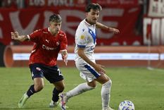 En el Apertura, Independiente goleó 3-0 a Vélez en Avellaneda. En el Apertura, Independiente goleó 3-0 a Vélez en Avellaneda.