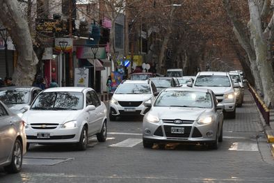 MDZol | Tener un auto en Argentina es cada día más difícil Foto: Maximiliano Ríos/MDZ
