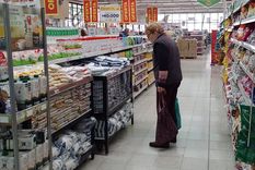 Los precios de los alimentos registraron un fuerte salto en octubre, que se morigeraron un poco en el arranque de este mes. Foto: Rodrigo DAngelo / MDZ