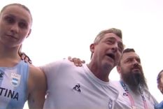 Fernando Ferrara emocionó a las Leonas con su mensaje. Foto: Captura Video