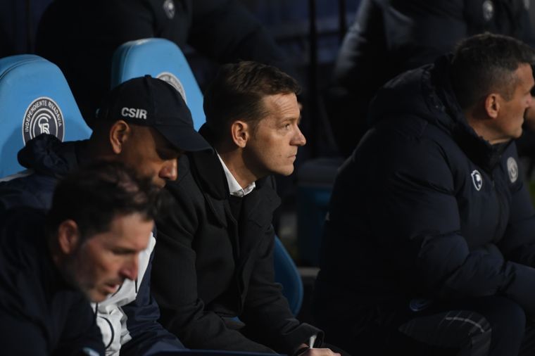 La duda de Cicotello en la previa al choque frente a Newells. Foto: Santiago Tagua / MDZ