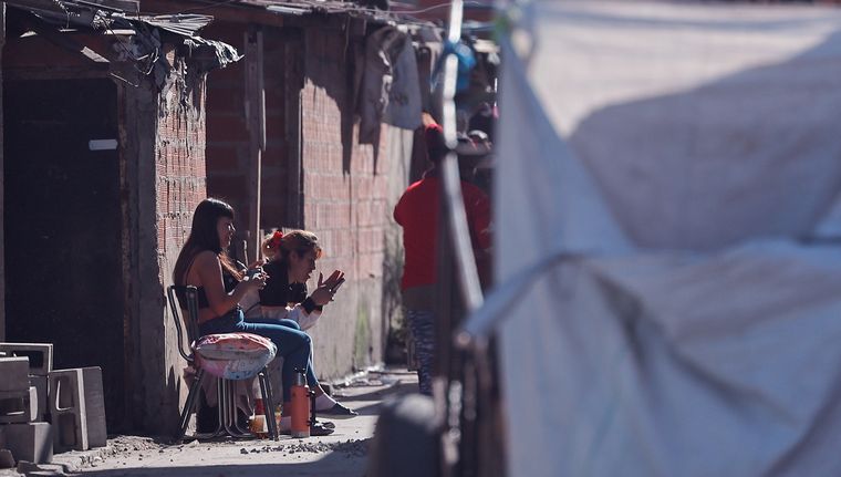 Las canastas básica y alimentaria tuvieron un mínimo aumento entre agosto y septiembre. Foto: EFE