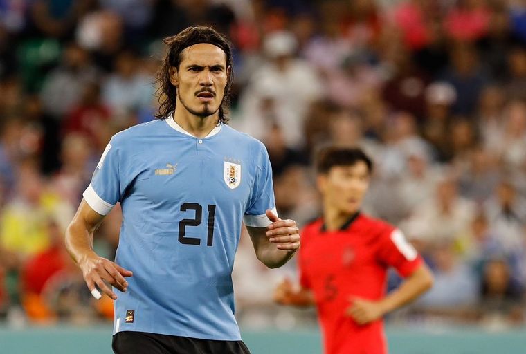 El delantero se despidió en las redes. Foto: Instagram @cavaniofficial21