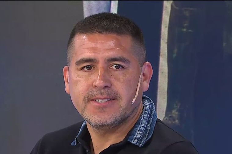 Riquelme negocia para confirmar al reemplazante de Ibarra.