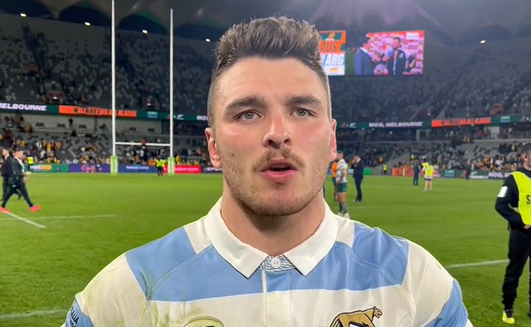 Mateo Carreras celebró el pase a las semifinales del Mundial Foto: Captura