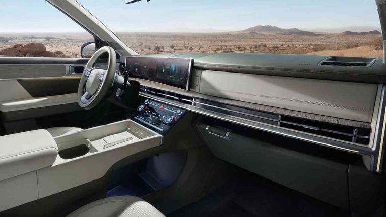Hyundai Santa Fe 2025