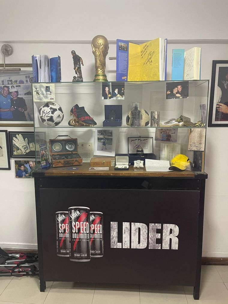 El museo permite recorrer parte de la historia del fútbol argentino de la mano de reliquias invaluables.