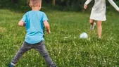 Las madres que, desde el amor y la disciplina, construyen valores y previenen riesgos en el fútbol juvenil argentino. Las madres que, desde el amor y la disciplina, construyen valores y previenen riesgos en el fútbol juvenil argentino.