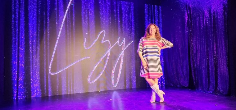 Lizy Tagliani estrenó anoche su show Sí, quiero en el teatro Bar de Villa Carlos Paz. Foto: Gabriela Yalangozian / MDZ