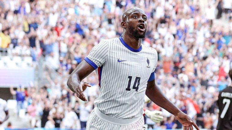 Jean-Philippe Mateta, uno de los mayores del equipo francés Foto: Instagram @iammateta