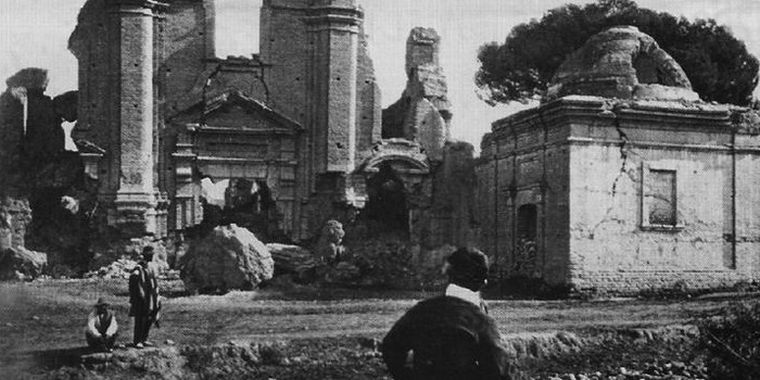 Las ruinas de San Francisco en la Cuarta.