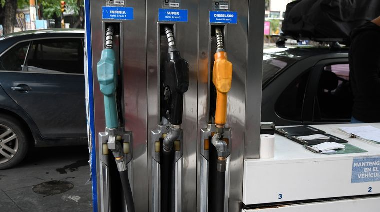 La nafta aumenta en todo el país.