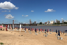 lo unico caliente son los precios: la temporada de verano no arranca y crece la preocupacion de los empresarios