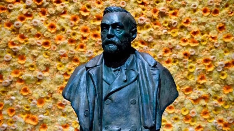 Busto del creador del premio, Alfred Nobel. Foto: GETTY IMAGES