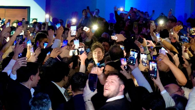 Milei ovacionado en La Derecha Fest