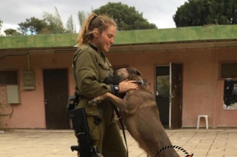 La heroína israelí de 25 años que venció a un grupo de Hamás y salvó a una comunidad. Foto: Facebook / Inbar Lieberman