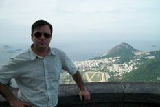 ivan velazquez: el kirchnerismo es victima del frankenstein que alimento