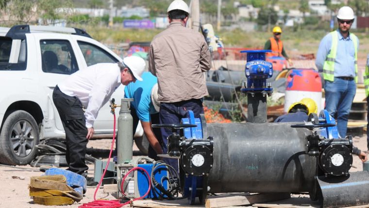 La obra que motiva el corte de agua beneficiará a más de 1.100.000 de mendocinos.