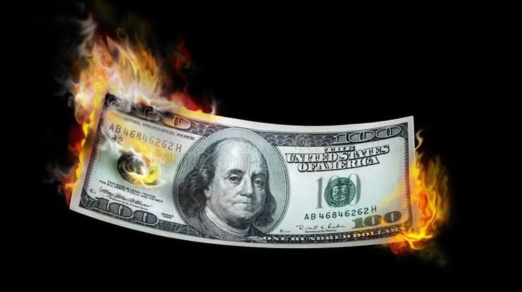 El dólar subió este lunes.