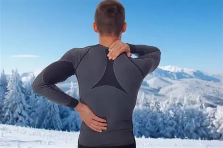 Existen factores invisibles que juegan un rol determinante, como la hidratación y la higiene postural. Existen factores invisibles que juegan un rol determinante, como la hidratación y la higiene postural.