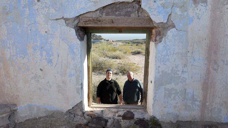 'El Chavo' y Guillermo, el presente a través del pasado. 'El Chavo' y Guillermo, el presente a través del pasado.