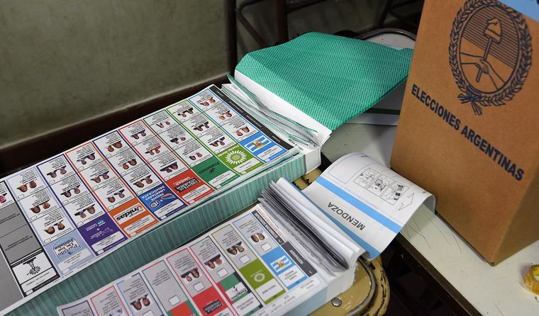 Los candidatos a convencionales figurarán en la misma boleta única para elegir concejales en San Rafael. Los candidatos a convencionales figurarán en la misma boleta única para elegir concejales en San Rafael.