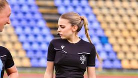 Árbitra portuguesa. Árbitra portuguesa.