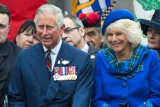 Camilla Parker Bowles y el Príncipe Carlos se casaron 2005. Foto: Revista Clase - revistaclase.mx