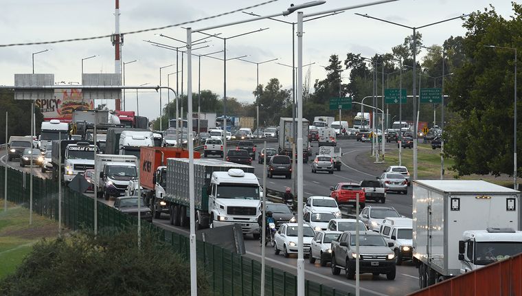 Se trata de la primera etapa del proyecto de intervención del Acceso Este desde la Variante Palmira hasta el Nudo Vial que anunció meses atrás el Gobierno de Mendoza.