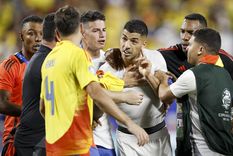 Luis Suárez se molestó con la actitud de Borja. Foto: EFE