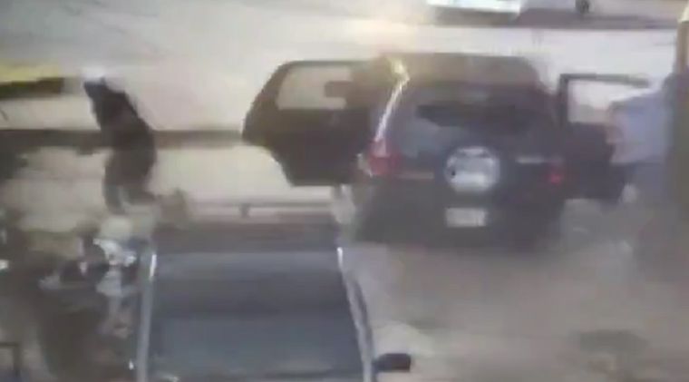 Persecución, tiros y un muerto Foto: Captura Video