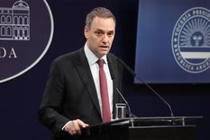 El vocero presidencial, Manuel Adorni, brindó una conferencia de prensa con varias definiciones luego de las repercusiones que generó el caso de la criptomoneda $LIBRA. Foto: Presidencia El vocero presidencial, Manuel Adorni, brindó una conferencia de prensa con varias definiciones luego de las repercusiones que generó el caso de la criptomoneda $LIBRA. Foto: Presidencia
