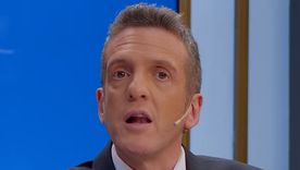 El periodista fue muy claro con su postura. El periodista fue muy claro con su postura.