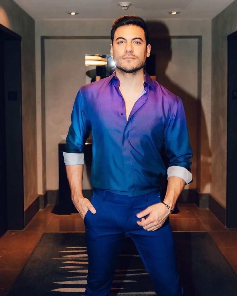 Carlos Rivera, en la cima del éxito, no olvida sus raíces.