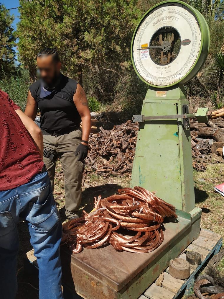Al por mayor Los cables circulaban en el mercado negro. Imagen: Min. de Seguridad.