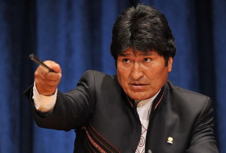 Evo le marca la cancha a EEUU. Foto: NA