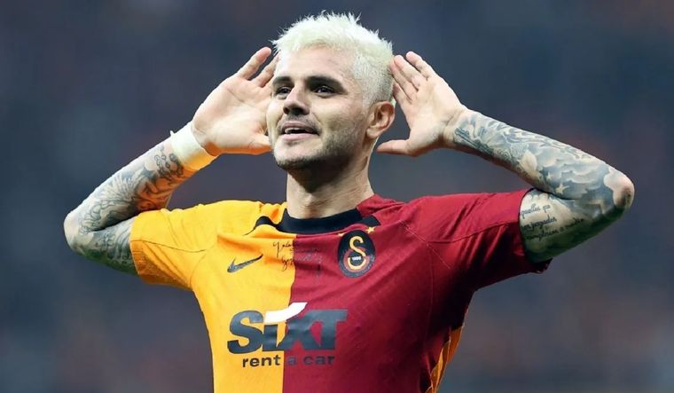 Mauro Icardi festejó sus 30 años