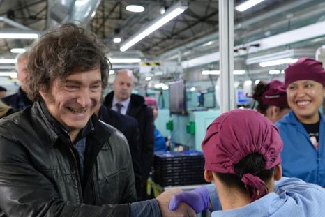 Javier Milei visitó la planta Newsan, Ushuaia, Tierra del Fuego. Javier Milei visitó la planta Newsan, Ushuaia, Tierra del Fuego.