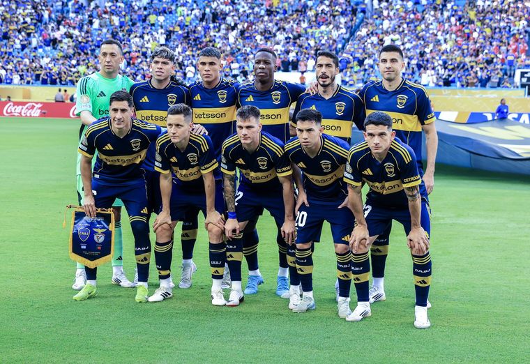 La formación de Boca que puso en cancha Miguel Ángel Russo en el debut ante Benfica. 