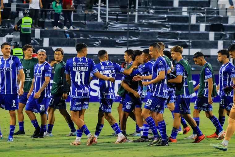 Godoy Cruz tuvo una buena noche y ya piensa en el derbi. Foto: Prensa Godoy Cruz