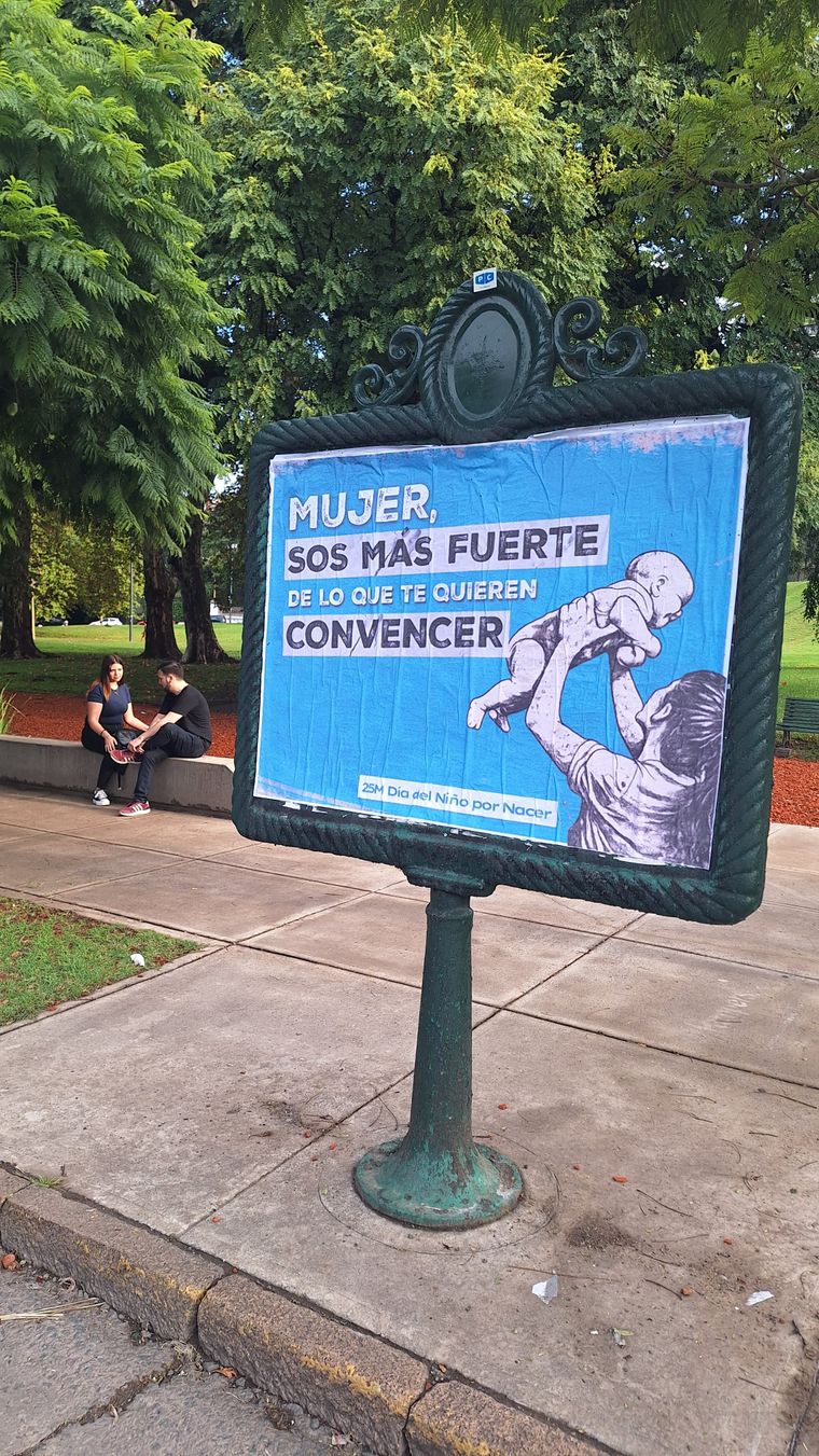 La defensa de la vida de los niños por nacer y el cuidado especial de las madres. La defensa de la vida de los niños por nacer y el cuidado especial de las madres.