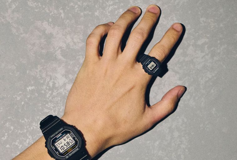 Casio presentó el G-Shock Nano DWN-5600, un anillo inteligente inspirado en su icónico reloj de los años 80, símbolo de resistencia y diseño atemporal.