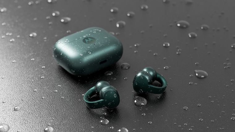 Moto Buds 2 Plus: seguimiento dinámico de la cabeza con la función Dolby Head Tracking. Moto Buds 2 Plus: seguimiento dinámico de la cabeza con la función Dolby Head Tracking.