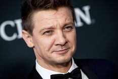 Foto: https://www.cronista.com/clase/trendy/jeremy-renner-fue-internado-tras-sufrir-un-accidente-y-esta-en-estado-critico-que-le-paso/