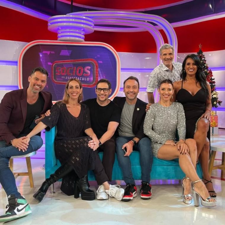 Equipo de Socios del Espectáculo. Foto: Instagram @socioseltrece.