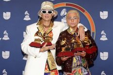 El instante de celebración que se hizo viral, sellando su triunfo con un gesto audaz. Foto: X @ca7rielypaco