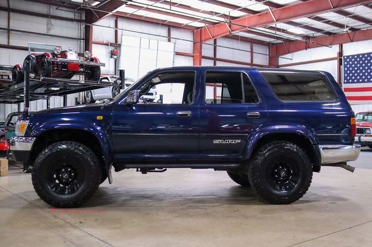 Toyota Hilux Surf SSR-X