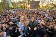 Javier Milei junto a Karina y Virginia Gallardo